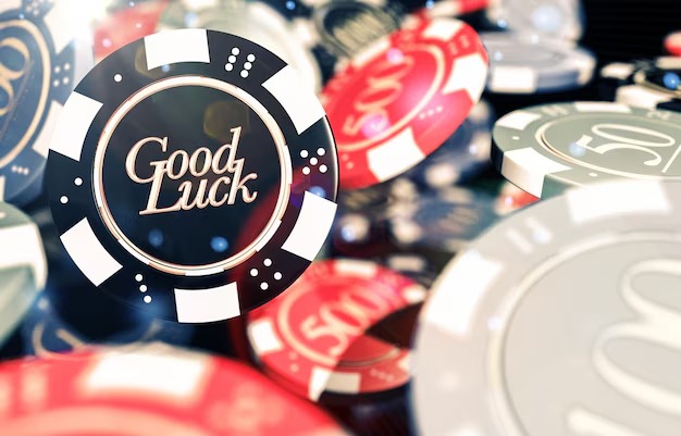 magnumbet88 platform showing football, live dealer, slots, and esports categories